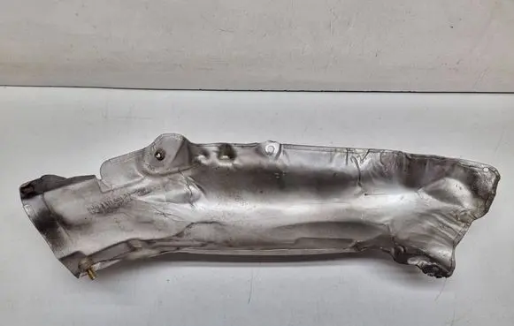 BMW 7 F01 F02 F03 F04 Exhaust heat shield 7577000