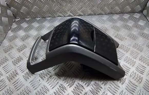 Cup holder front