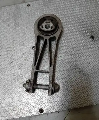 Iveco Daily 35 - 40.10 Gearbox mount