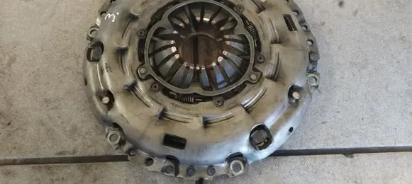 Mazda 6 Pressure plate R2A116410A