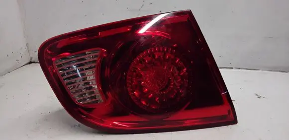 Hyundai Santa Fe Tailgate rear/tail lights 924052B000
