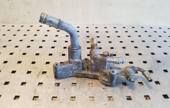 Honda CR-V Engine coolant pipe/hose