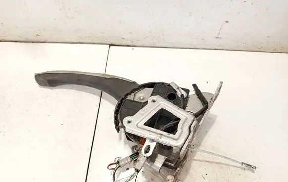 Steering wheel lock