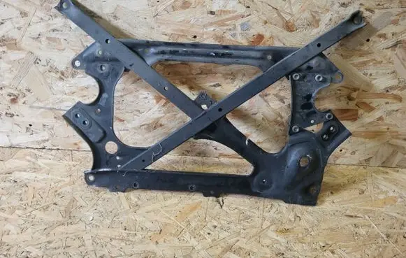 Audi A5 8T 8F Front subframe 8F0399237