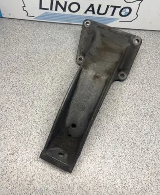 BMW 5 E39 Engine mounting bracket 1092973