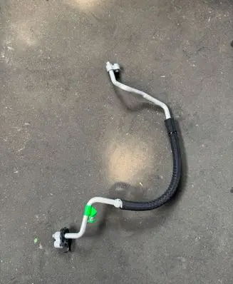 Jeep Wrangler Air conditioning (A/C) pipe/hose 68290606AB