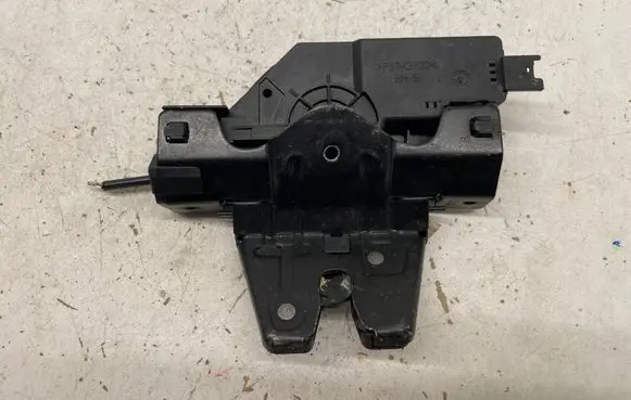 BMW 5 E60 E61 Tailgate/trunk/boot lock/catch/latch 7840617