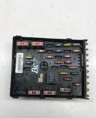 Volkswagen PASSAT B6 Fuse module 3C0937125 63592777