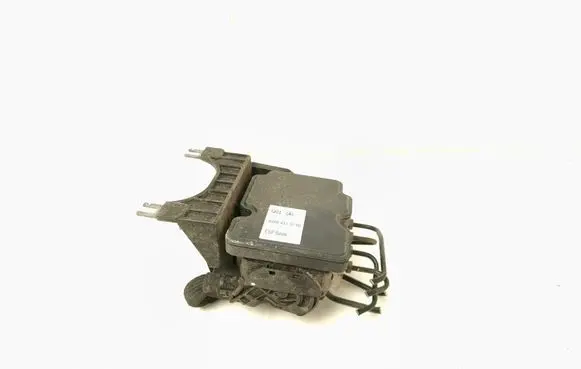 Mercedes-Benz A W176 ABS Pump A0004313700