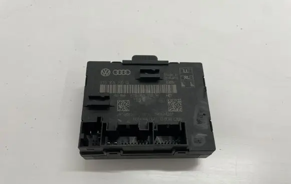Audi A4 S4 B8 8K Door control unit/module 8T0959795Q 8T0959795H