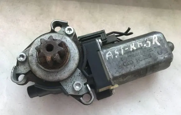 Opel Astra H Folding roof motor 13228557