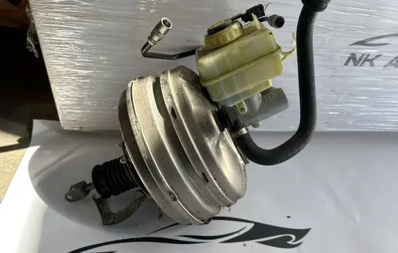 BMW 5 E60 E61 Brake booster 296778826014