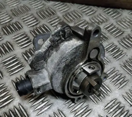 Vacuum pump