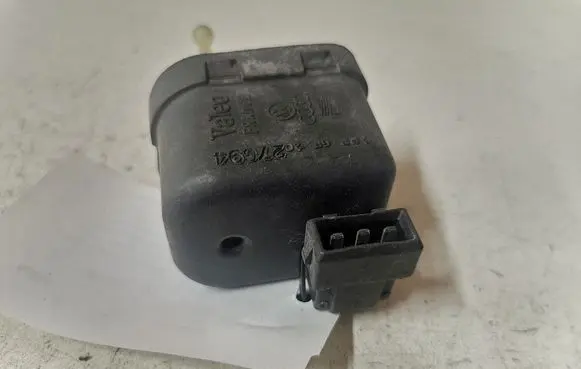 Audi A4 S4 B5 8D Headlight level adjustment motor 6K5941295