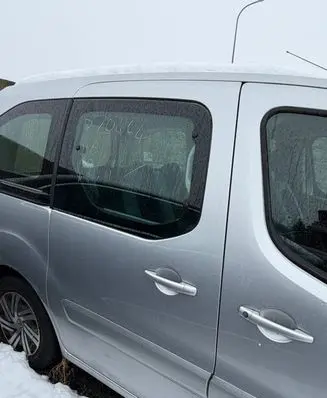 Citroen Berlingo Side sliding door 
