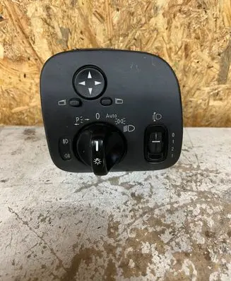 Mercedes-Benz C W203 Light switch A2035450604 24406574725 04058515
