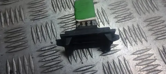 Citroen C3 Pluriel Heater blower fan relay 
