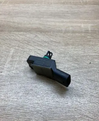 Audi A4 S4 B8 8K Air pressure sensor 038906051N