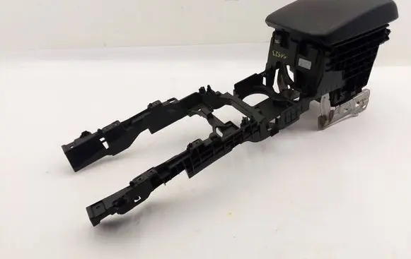 Mazda 6 Center console 