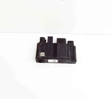 BMW 3 F30 F35 F31 Current control relay P00146531 P00115882