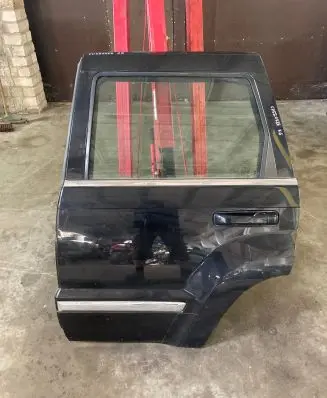 Jeep Grand Cherokee (WK) Rear door