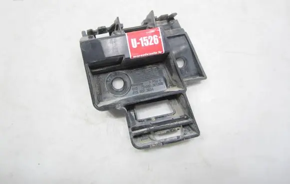 Volkswagen Golf VI Rear bumper mounting bracket 5K6807393A 301308