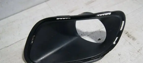 Jeep Cherokee Front fog light trim/grill 68203220AA 66079 0000005