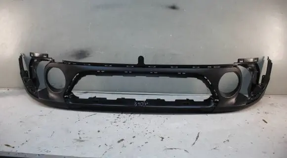 Front bumper lip