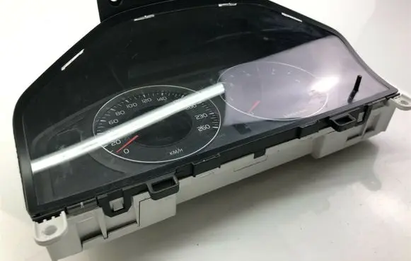 Volvo S80 Speedometer (instrument cluster) 31270899AA F1939