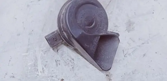 Audi A6 S6 C6 4F Horn signal 4F0951223