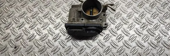 Toyota Avensis T250 Throttle valve 2203028050