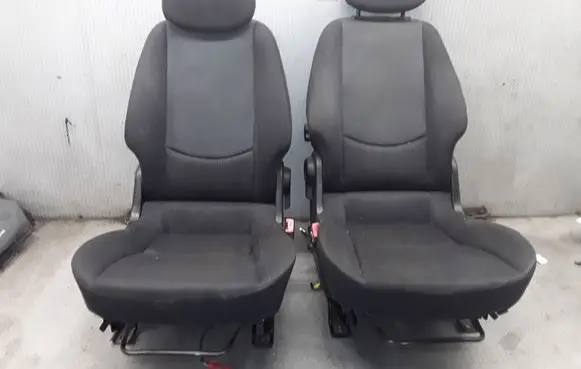 Seat set