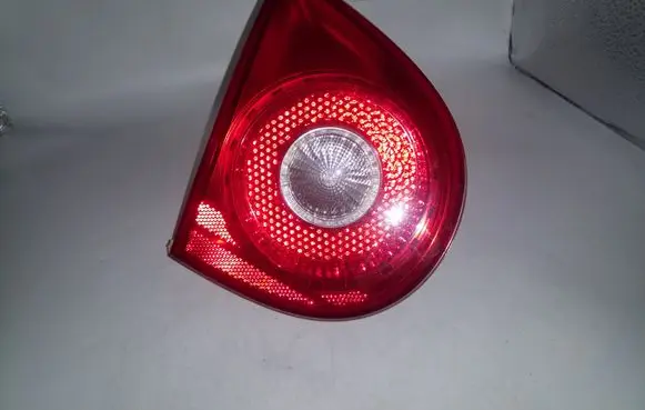 Volkswagen Golf V Tailgate rear/tail lights 1K6945093F