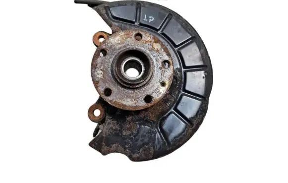 Skoda Octavia Mk2 (1Z) Front wheel hub spindle knuckle