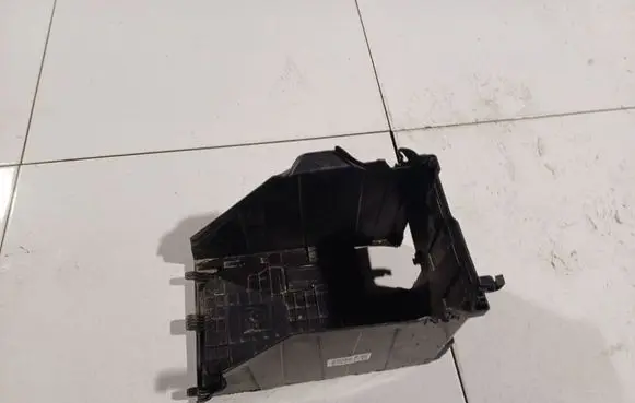 Citroen C4 I Picasso Battery box tray cover/lid 9663615580