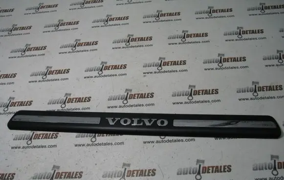 Volvo V70 Front sill trim cover 8659960