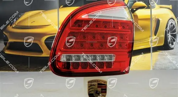 Porsche Cayenne (92A) Rear/tail lights 958945094