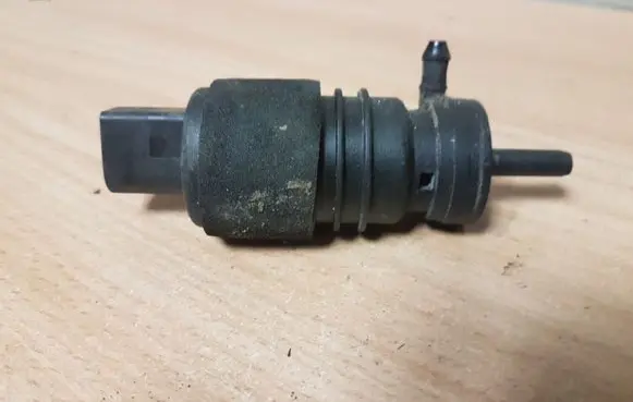 Audi A8 S8 D3 4E Windscreen/windshield washer pump