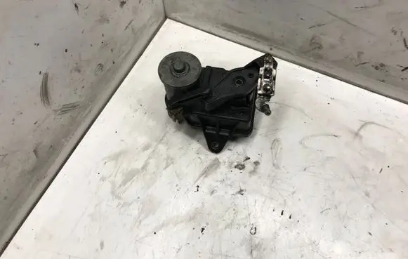 Mercedes-Benz ML W163 Throttle valve 701132110