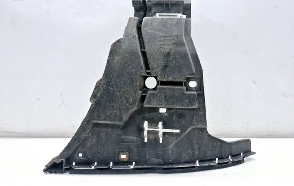 Volvo V70 Front bumper mounting bracket 08693181 BP3EA