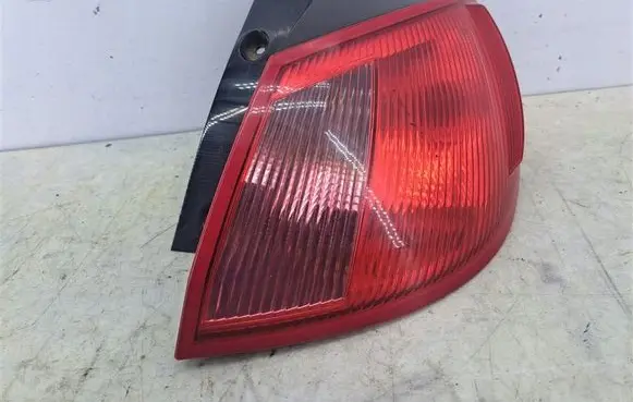 Mitsubishi Colt Rear/tail lights MR957366