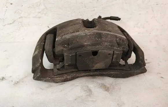BMW 5 F10 F11 Front brake caliper