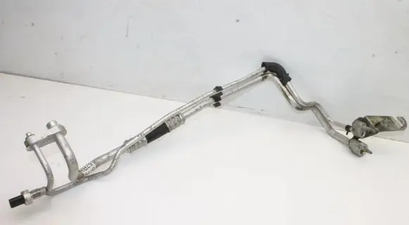 Chrysler 300C Air conditioning (A/C) pipe/hose