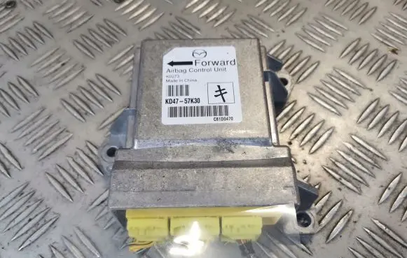 Mazda CX-5 Airbag control unit/module KD4757K30