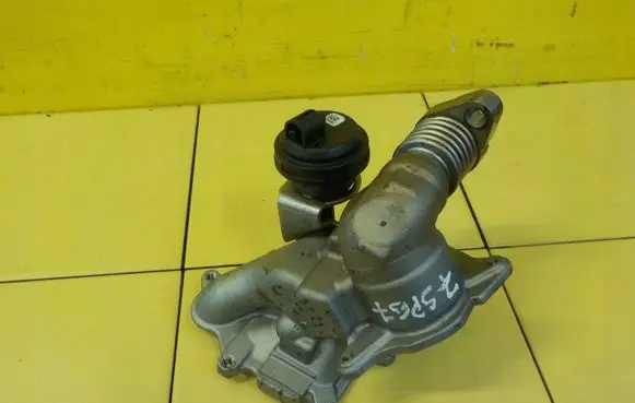 BMW 1 F20 F21 Throttle body valve 7SP67