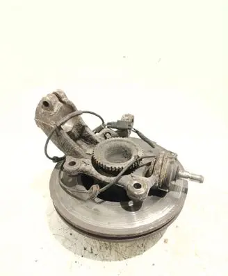 Front wheel hub