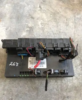 Mercedes-Benz C W203 Fuse module 2095450101 5DK00848610