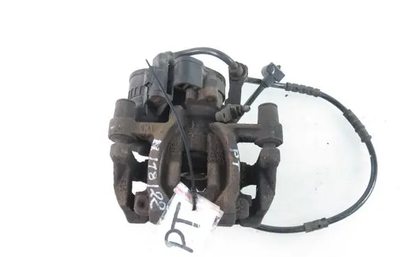 BMW 2 F45 Rear brake caliper