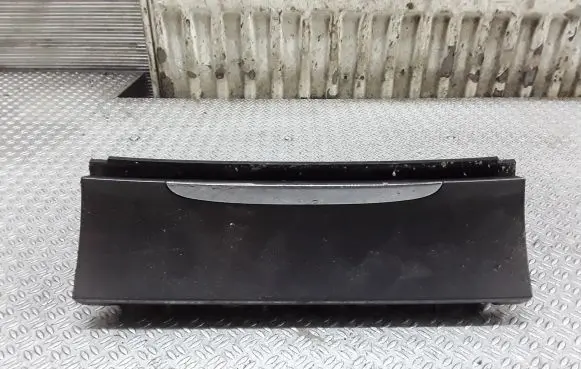 Volkswagen PASSAT B6 Car ashtray 3C0863284G
