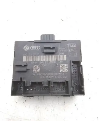 Audi A1 Door control unit/module 8X0959792